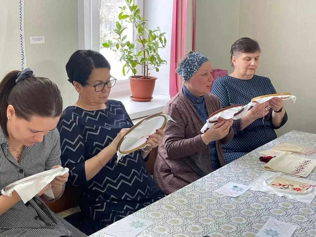 Бабушкины посиделки.jpg